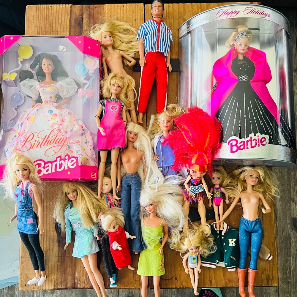 Large Barbie Doll & Other Dolls Lot Some Ken Some in Box Toys